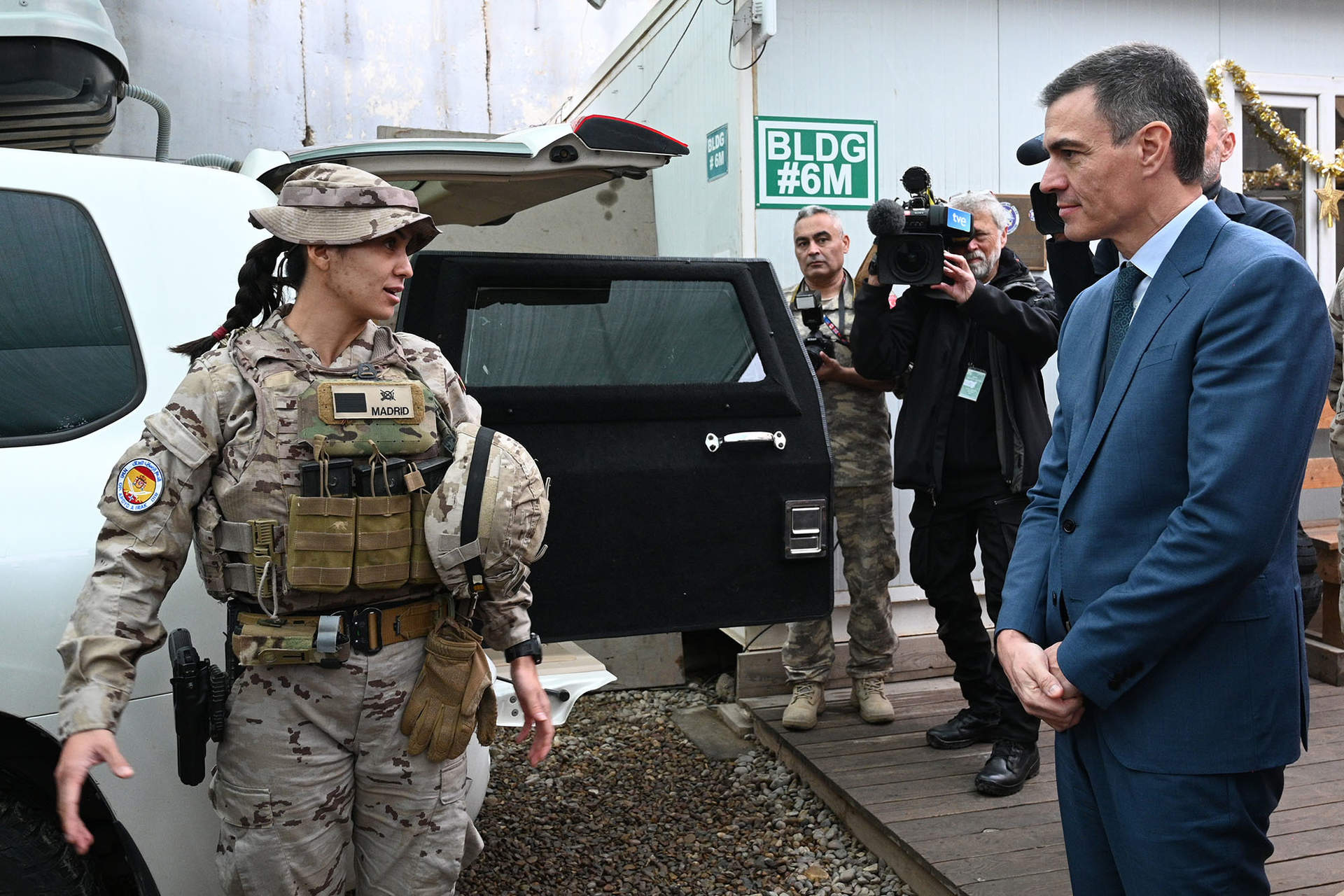 Pedro Sánchez visita a los militares españoles en Irak (Foto: Pool Moncloa/Borja Puig de la Bellacasa).
